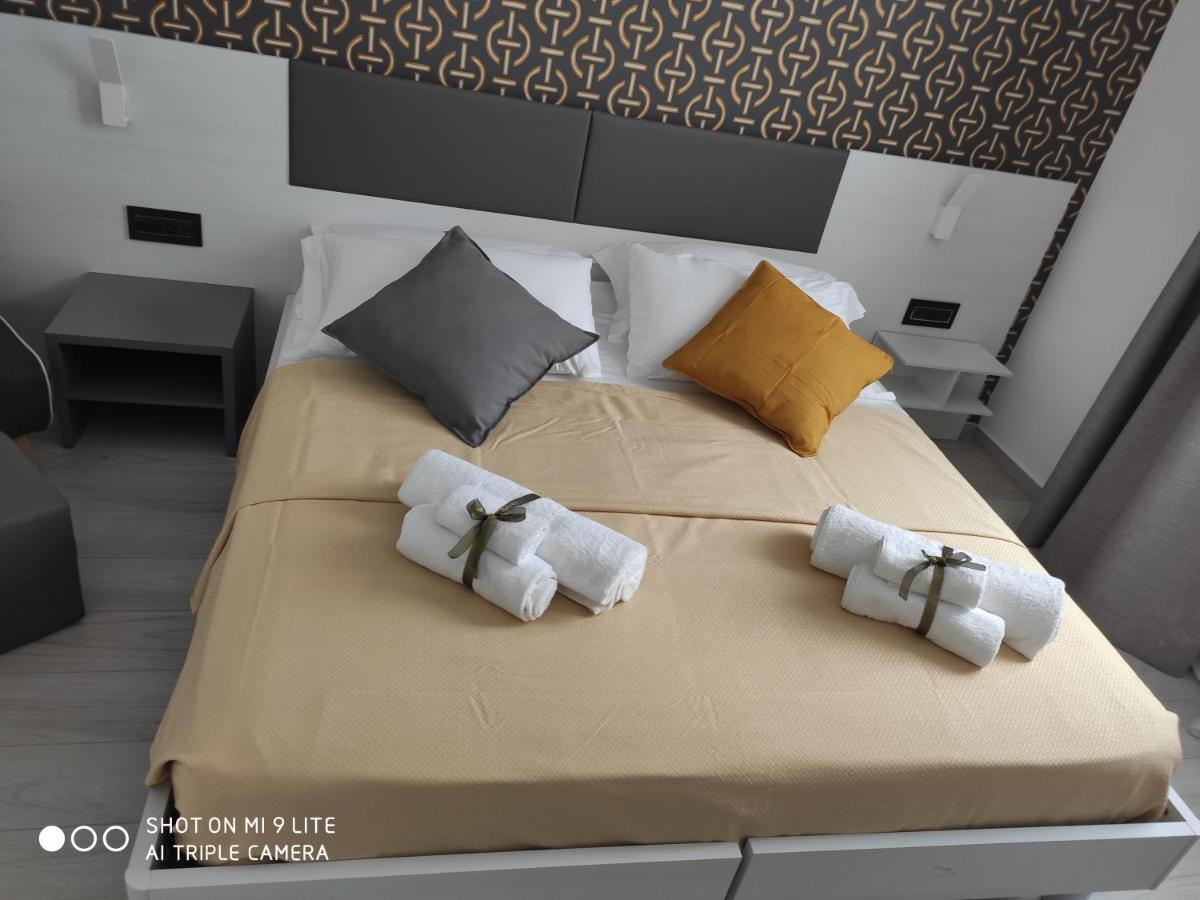 سيراكوزا Thalya Luxury Rooms المظهر الخارجي الصورة